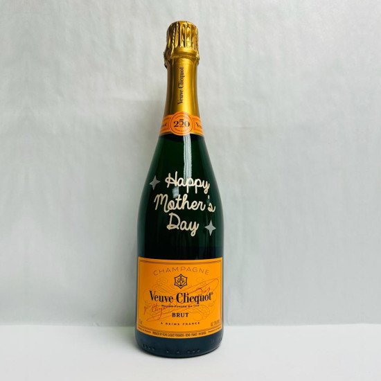Shop Mother's Day Special Personalized Veuve Clicquot